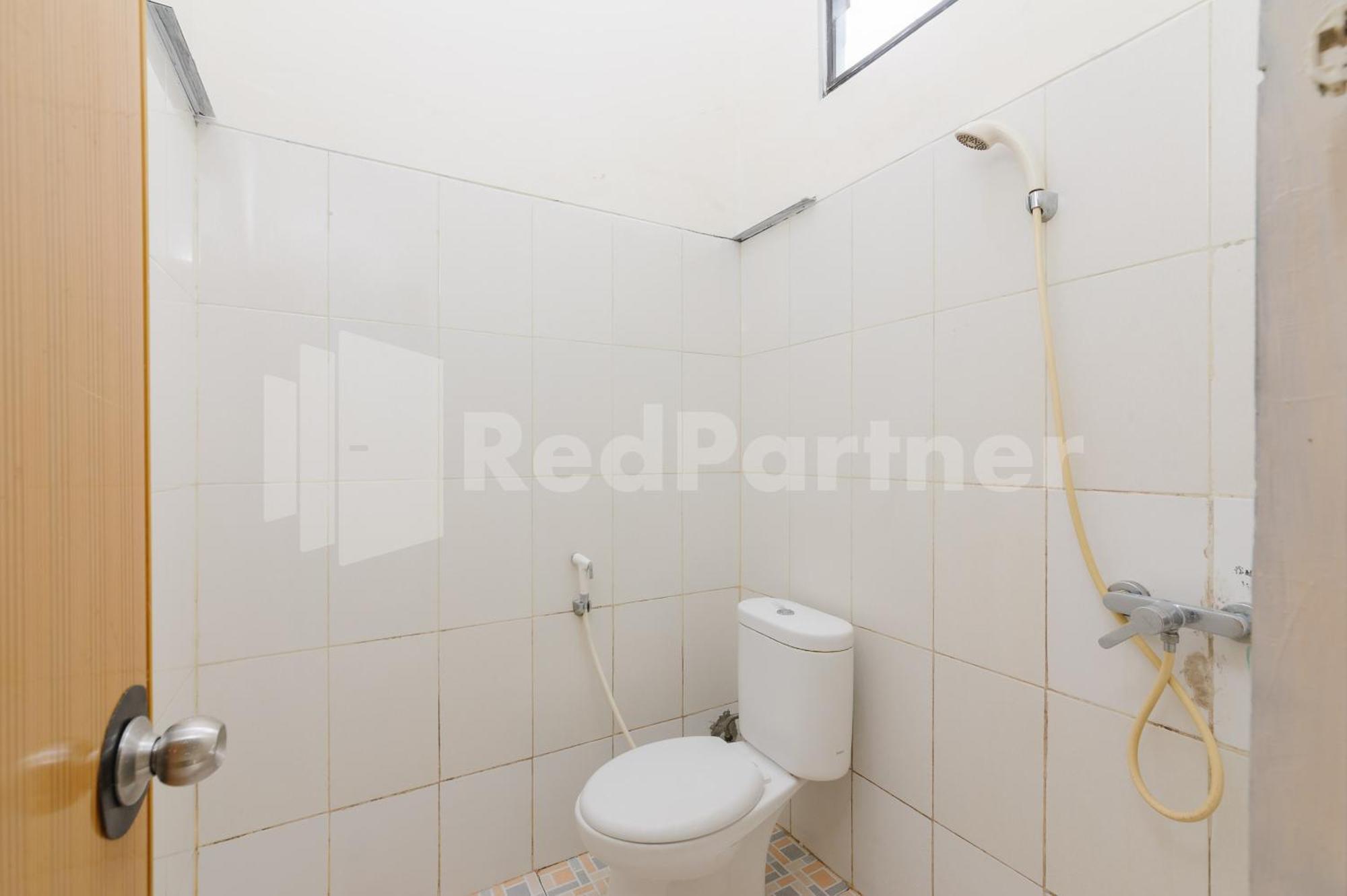 Pondok Cimanggu Syariah Mitra Reddoorz 茂物 外观 照片